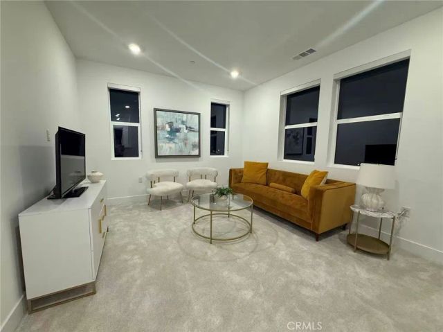313 Proctor, Irvine, CA 92618