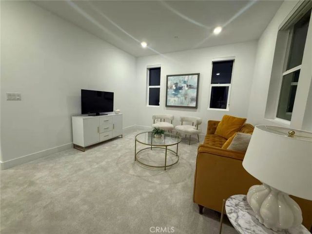 313 Proctor, Irvine, CA 92618