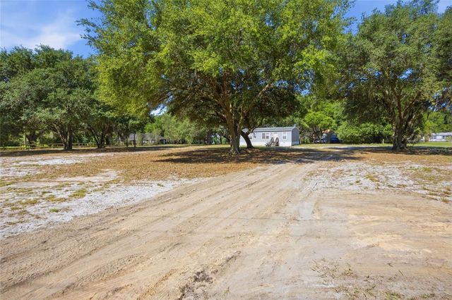3980 SE 183RD AVENUE ROAD, Ocklawaha, FL 32179