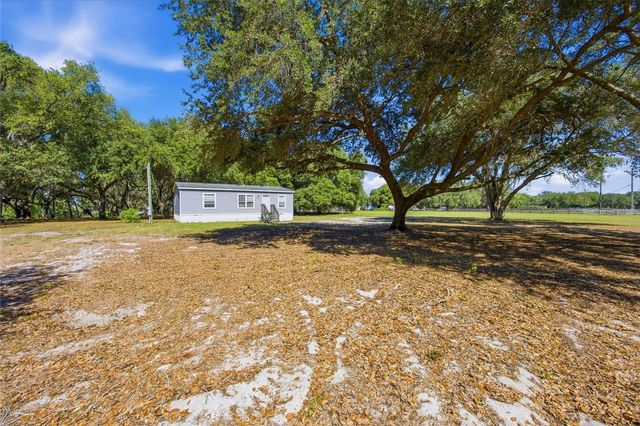 3980 SE 183RD AVENUE ROAD, Ocklawaha, FL 32179