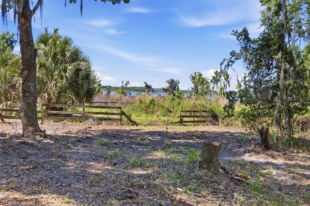 3980 SE 183RD AVENUE ROAD, Ocklawaha, FL 32179