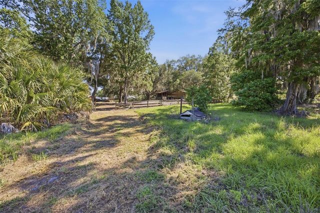 3980 SE 183RD AVENUE ROAD, Ocklawaha, FL 32179