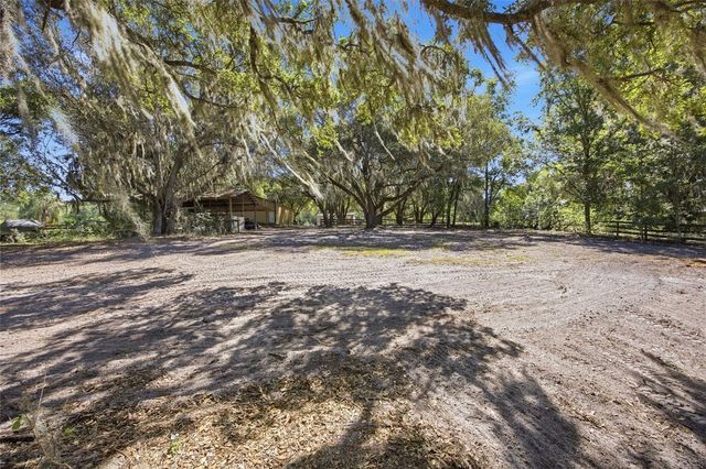 3980 SE 183RD AVENUE ROAD, Ocklawaha, FL 32179