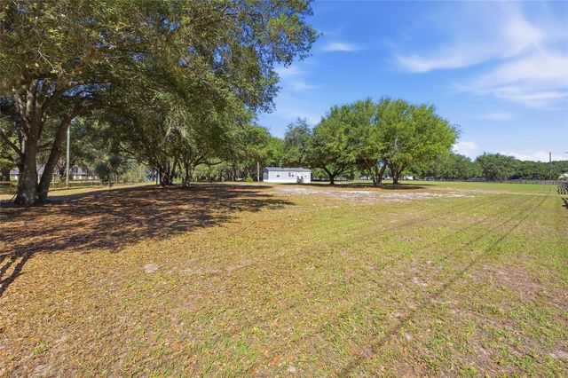 3980 SE 183RD AVENUE ROAD, Ocklawaha, FL 32179