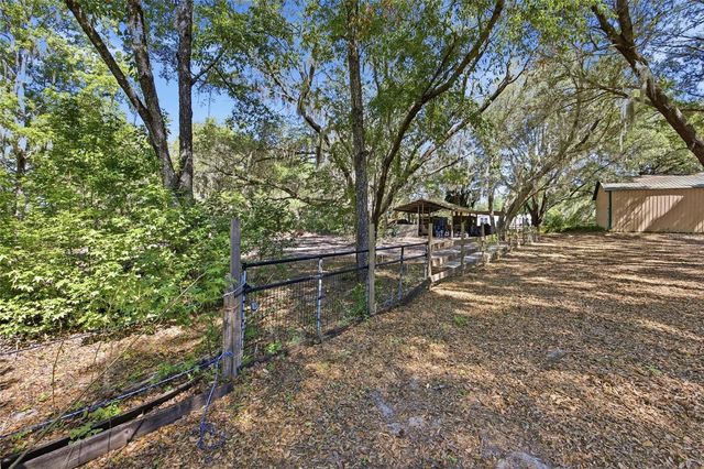 3980 SE 183RD AVENUE ROAD, Ocklawaha, FL 32179