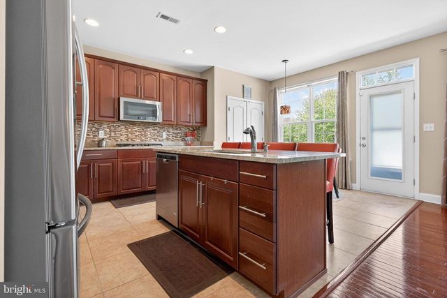 201 PARKER DR, Middletown, DE 19709
