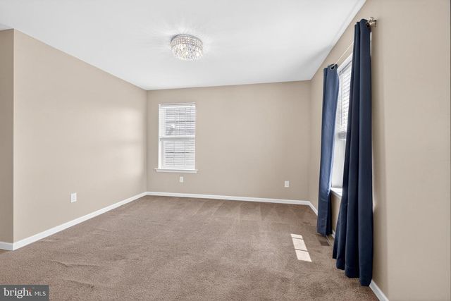 201 PARKER DR, Middletown, DE 19709
