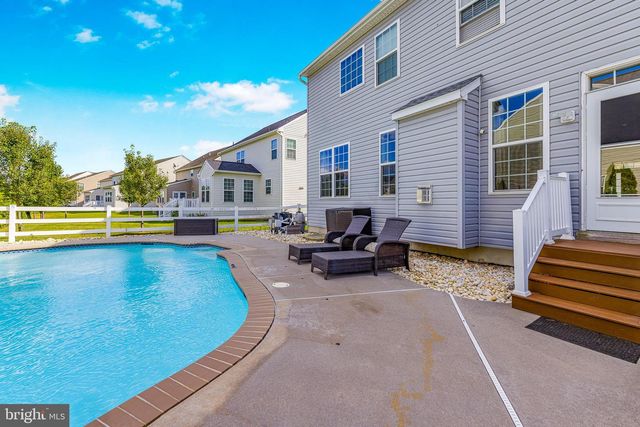 201 PARKER DR, Middletown, DE 19709