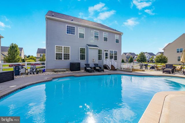 201 PARKER DR, Middletown, DE 19709