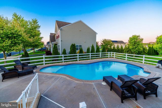201 PARKER DR, Middletown, DE 19709