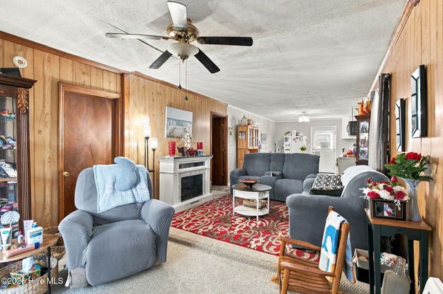154 Bryan Road, Wilmington, NC 28412
