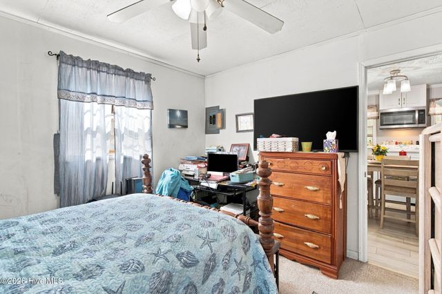 154 Bryan Road, Wilmington, NC 28412