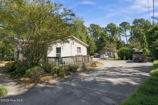 154 Bryan Road, Wilmington, NC 28412