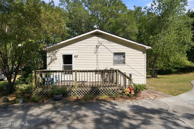 154 Bryan Road, Wilmington, NC 28412