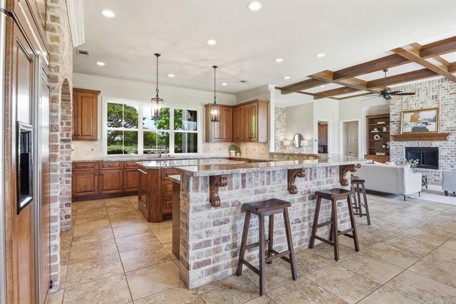 105 Brazos Hill Lane, Sealy, TX 77474