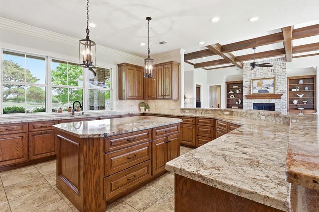 105 Brazos Hill Lane, Sealy, TX 77474