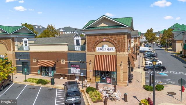 863 KING FARM BLVD, Rockville, MD 20850