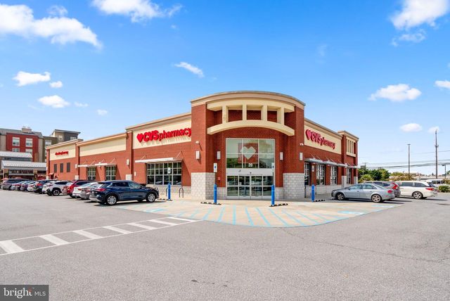 863 KING FARM BLVD, Rockville, MD 20850