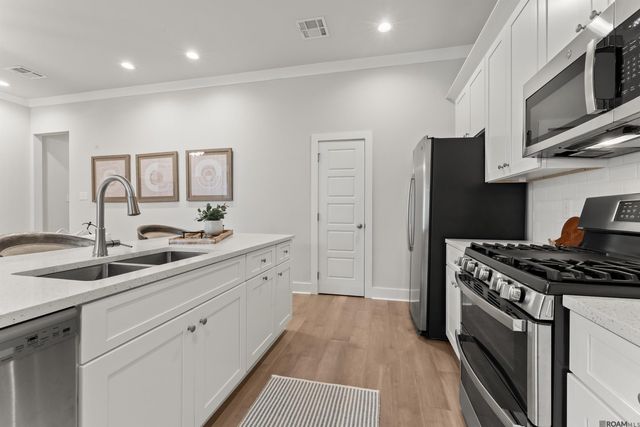 10152 The Grove Ave, Baton Rouge, LA 70836