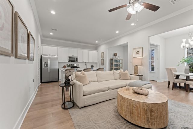 10152 The Grove Ave, Baton Rouge, LA 70836