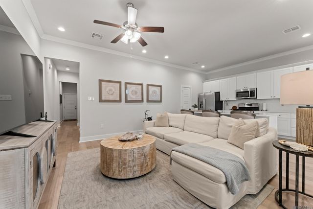 10152 The Grove Ave, Baton Rouge, LA 70836