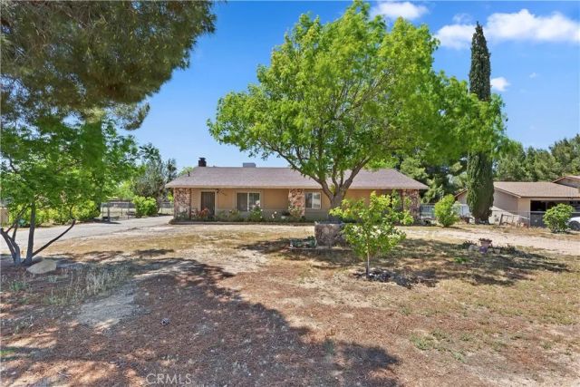 7486 Earhart Avenue, Hesperia, CA 92345