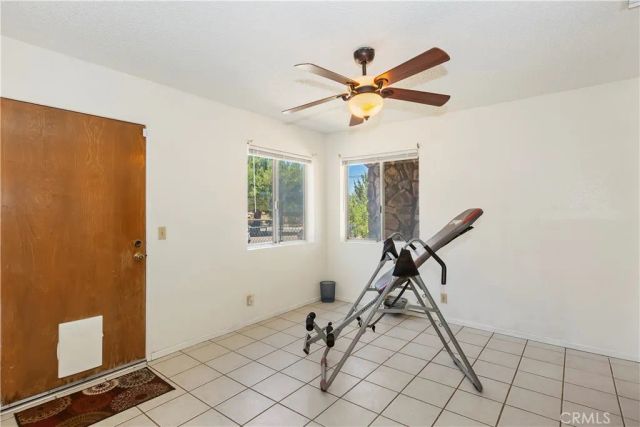 7486 Earhart Avenue, Hesperia, CA 92345