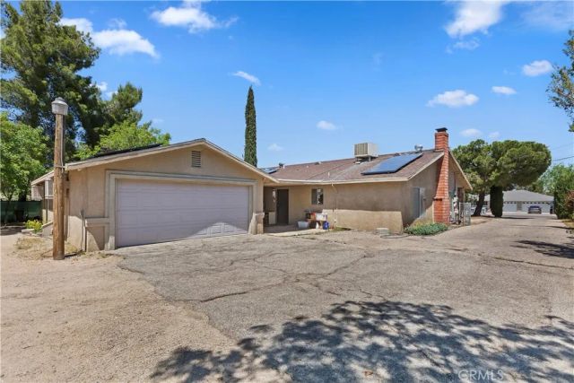 7486 Earhart Avenue, Hesperia, CA 92345