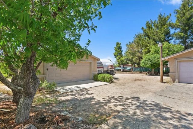 7486 Earhart Avenue, Hesperia, CA 92345