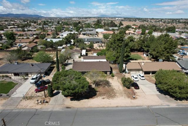 7486 Earhart Avenue, Hesperia, CA 92345