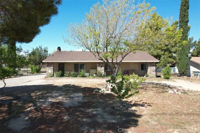 7486 Earhart Avenue, Hesperia, CA 92345