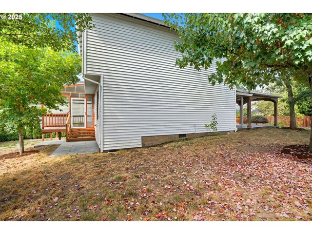 9718 Ne 45TH Pl, Vancouver, WA 98665