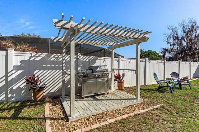 3041 BRIGHTON ROAD, Eustis, FL 32726