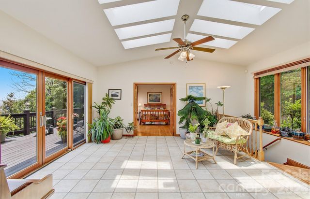 112 Windy Gap Road, Asheville, NC 28804