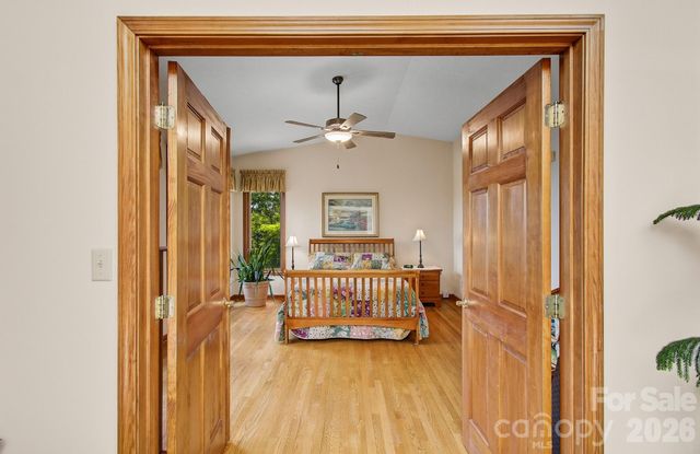 112 Windy Gap Road, Asheville, NC 28804