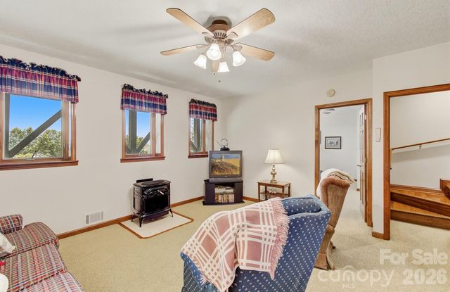 112 Windy Gap Road, Asheville, NC 28804