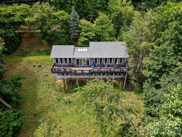 112 Windy Gap Road, Asheville, NC 28804