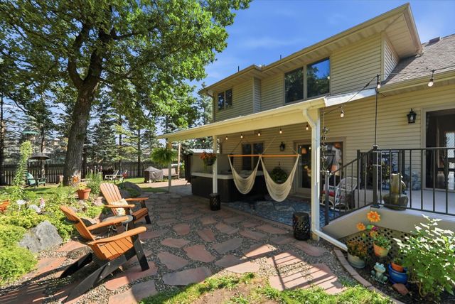 5790 Newgate Avenue N, Stillwater, MN 55082