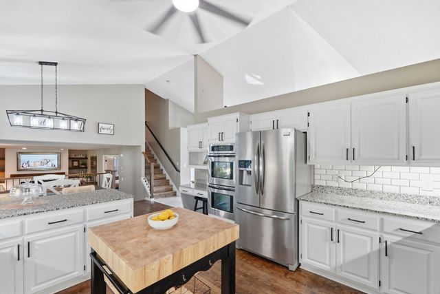 5790 Newgate Avenue N, Stillwater, MN 55082