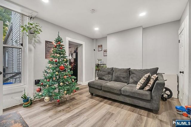 14-16 Crown Street, Bloomfield, NJ 07003