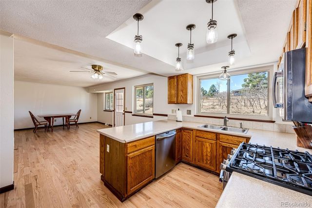 6920 Hillside Way, Parker, CO 80134