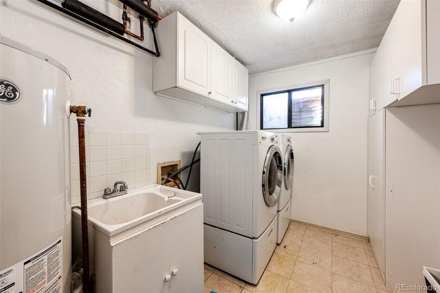 6920 Hillside Way, Parker, CO 80134