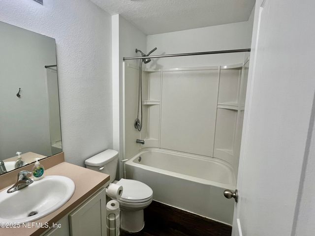 3635 ALTA LAKES Boulevard, Jacksonville, FL 32226