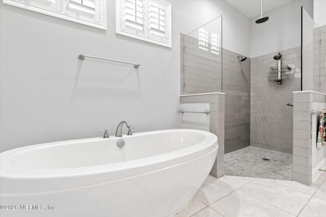 195 GLENNEYRE Circle, St. Augustine, FL 32092