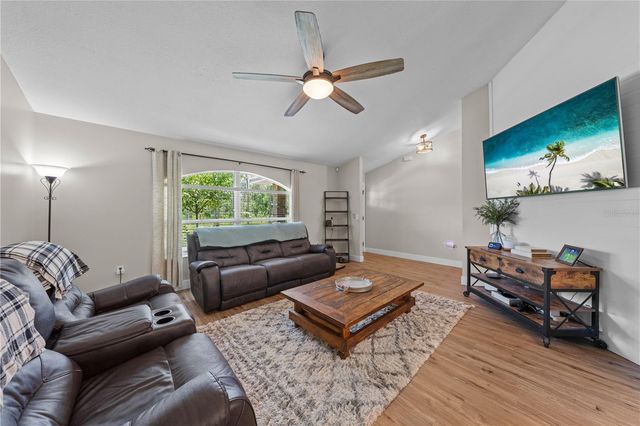 3839 LAKEVIEW ACRES RD, St Cloud, FL 34772