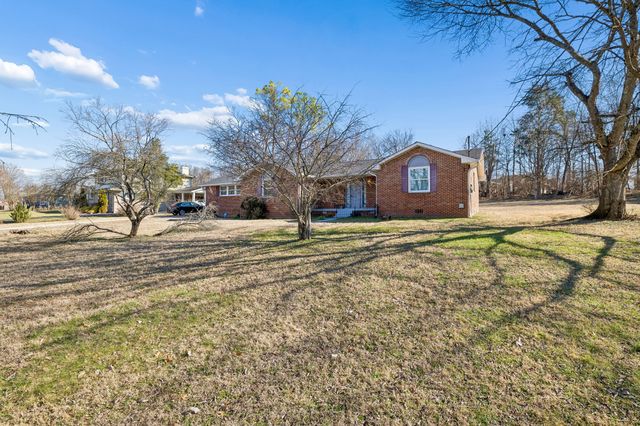 524 Idlewood Dr, Mount Juliet, TN 37122