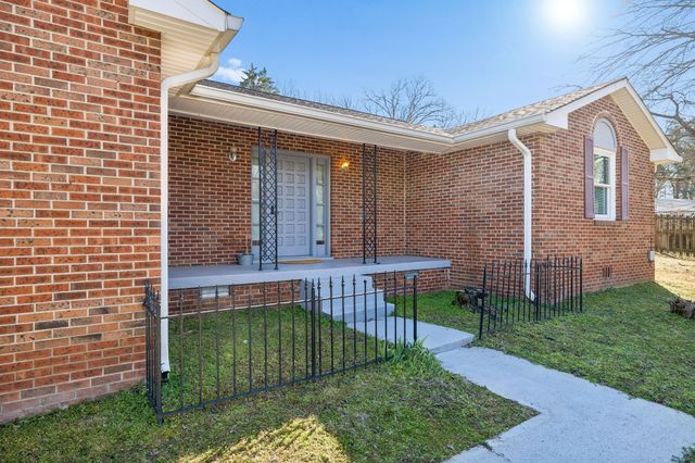 524 Idlewood Dr, Mount Juliet, TN 37122