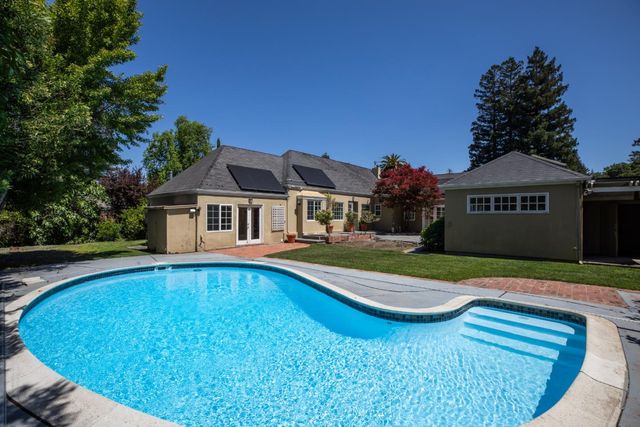 57 Wilburn Avenue, Atherton, CA 94027