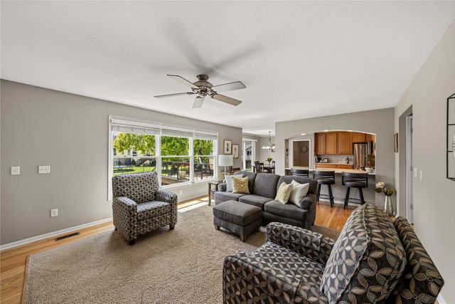 1104 NW Gabus Circle, Grimes, IA 50111