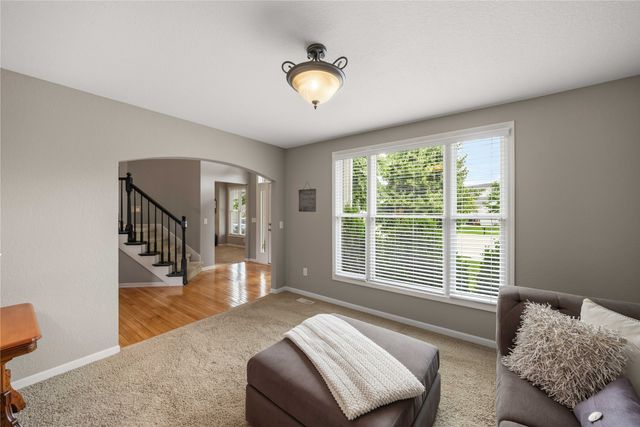1104 NW Gabus Circle, Grimes, IA 50111